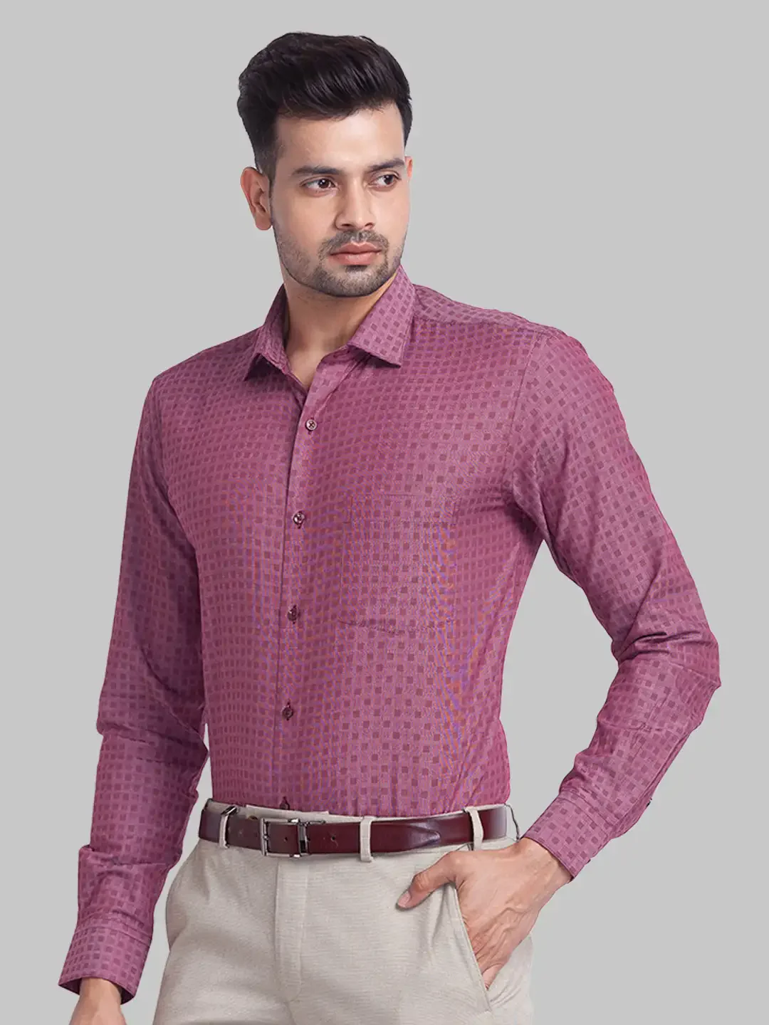Men Maroon Slim Fit Structure Cotton Shirts - Image 3