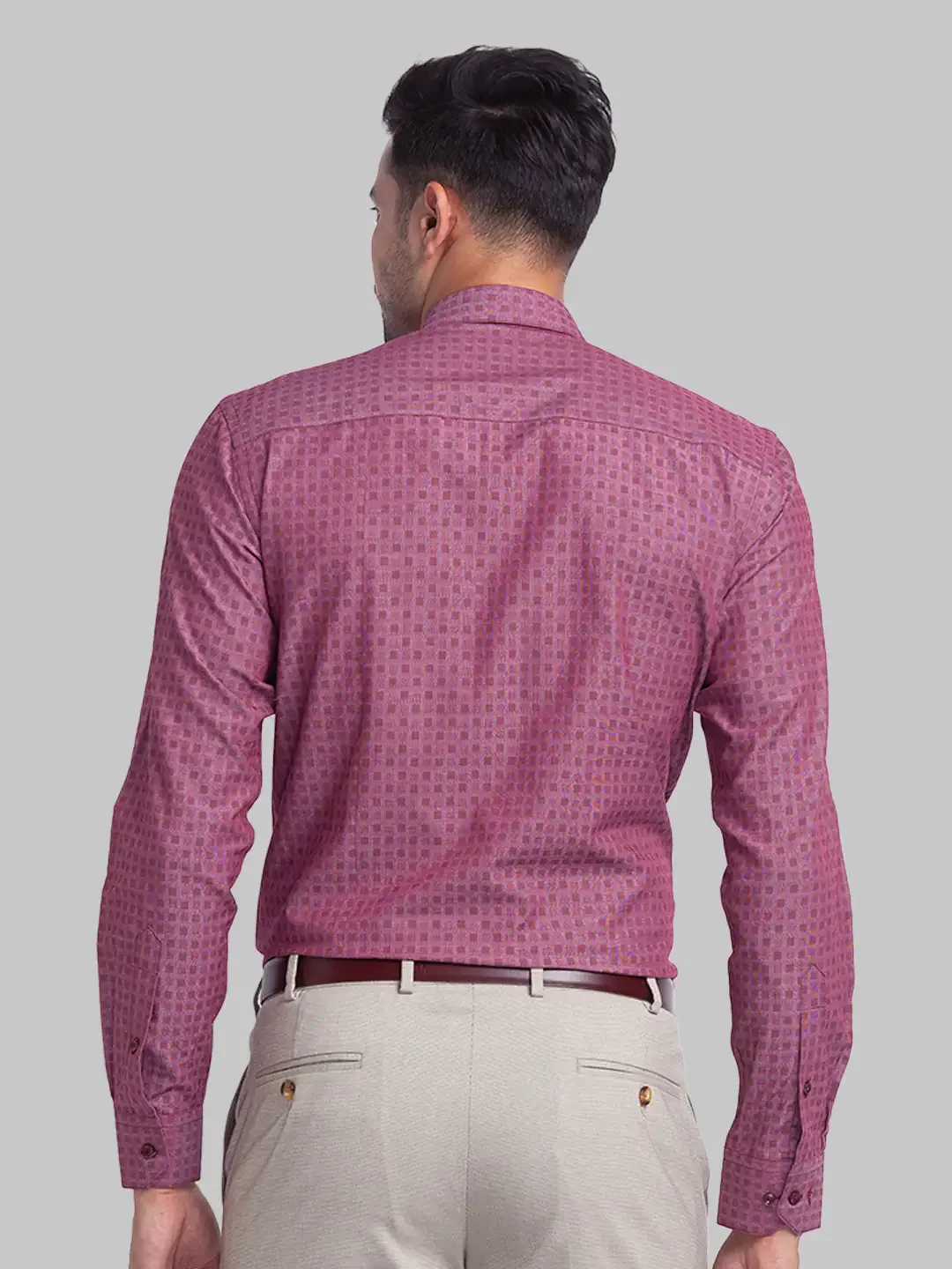 Men Maroon Slim Fit Structure Cotton Shirts - Image 4