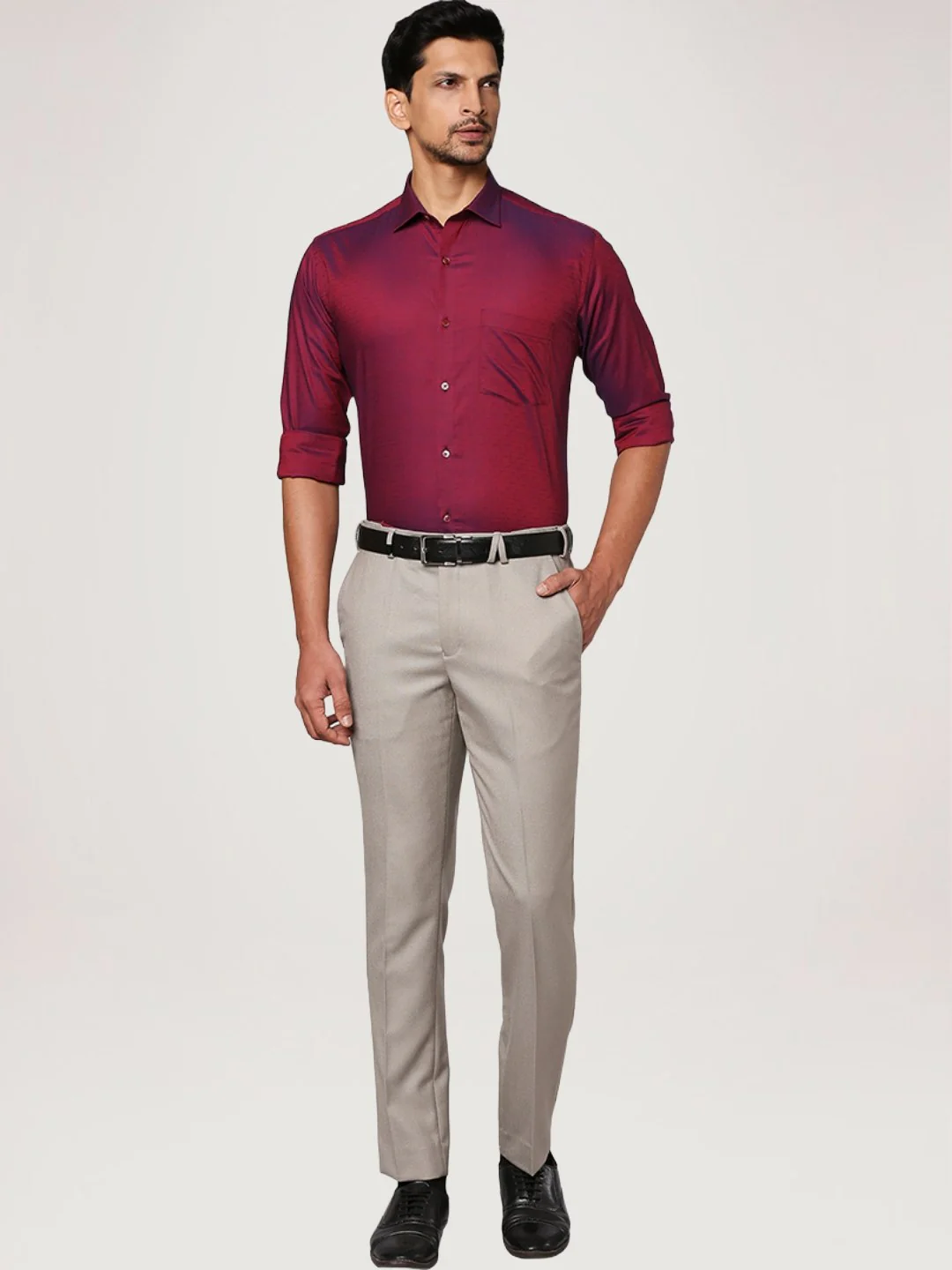 Men Maroon Slim Fit Structure Cotton Shirts - Image 2