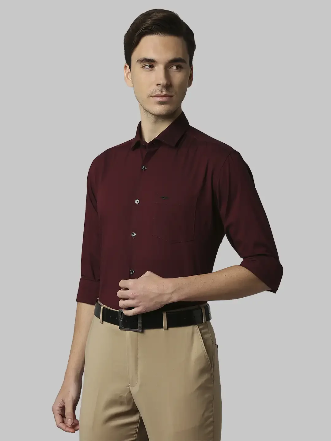 Men Maroon Slim Fit Two Tone Cotton Blend Cut Away Collar Shirts - Image 3