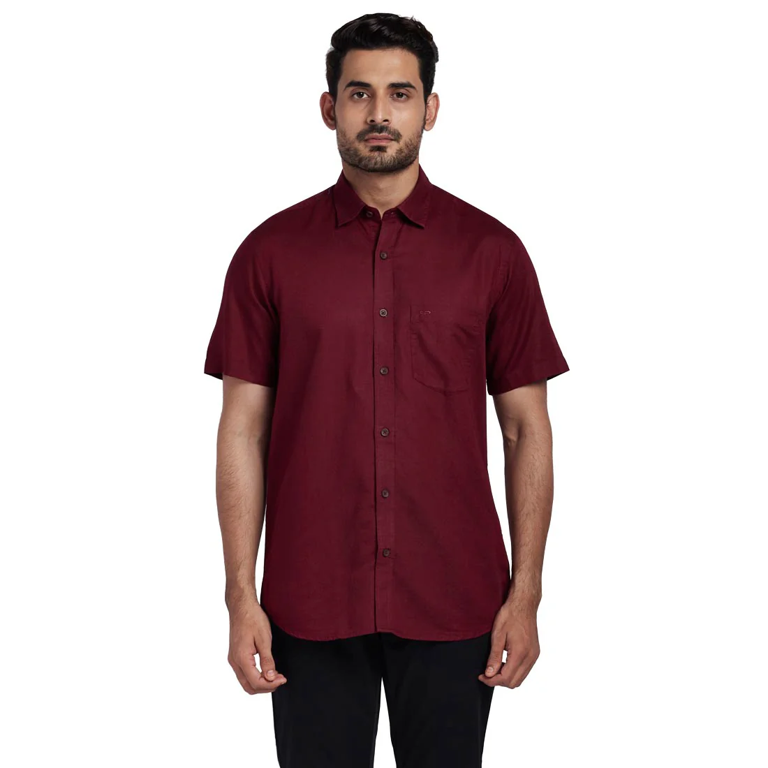 Men Maroon Tailored Fit Solid Cotton Blend Half Sleeve Shirts