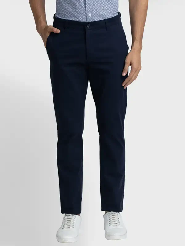 Colorplus Men Navy Contemporary Fit Solid Piece Dyed Cotton Blend Trouser