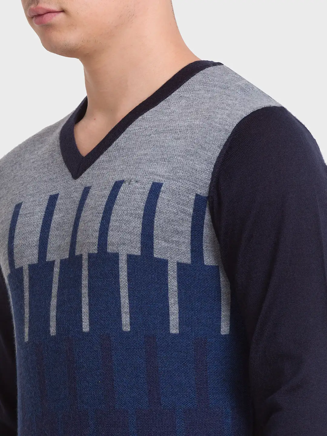 Men Navy Tailored Fit Jacquard Merino Wool Acrylic Blend Full Sleeve V Neck Collar Sweaters - Image 6