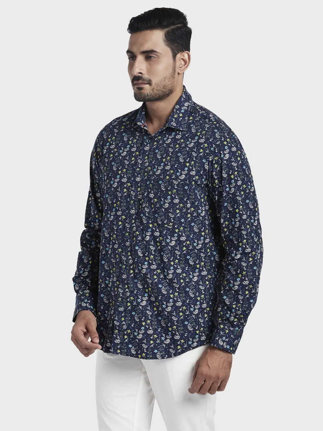 Men Navy Tailored Fit Print Cotton Half Sleeve Shirts - Image 3