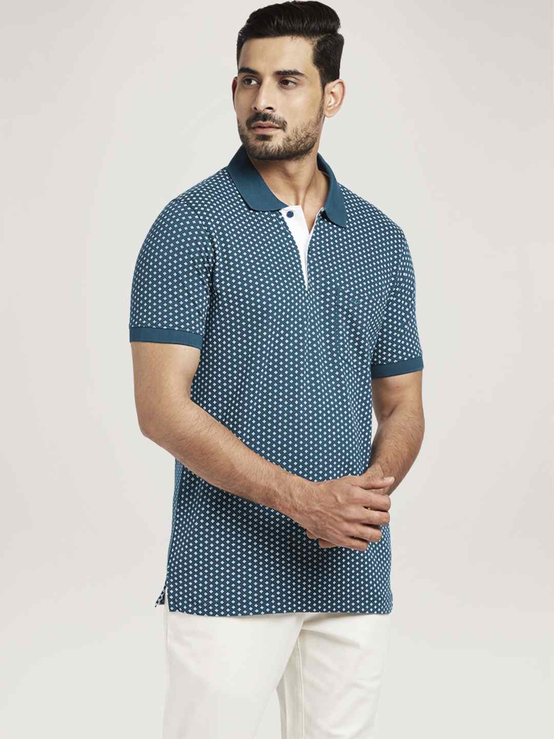 Men Navy Tailored Fit Print Cotton Half Sleeve T-Shirt - Image 3