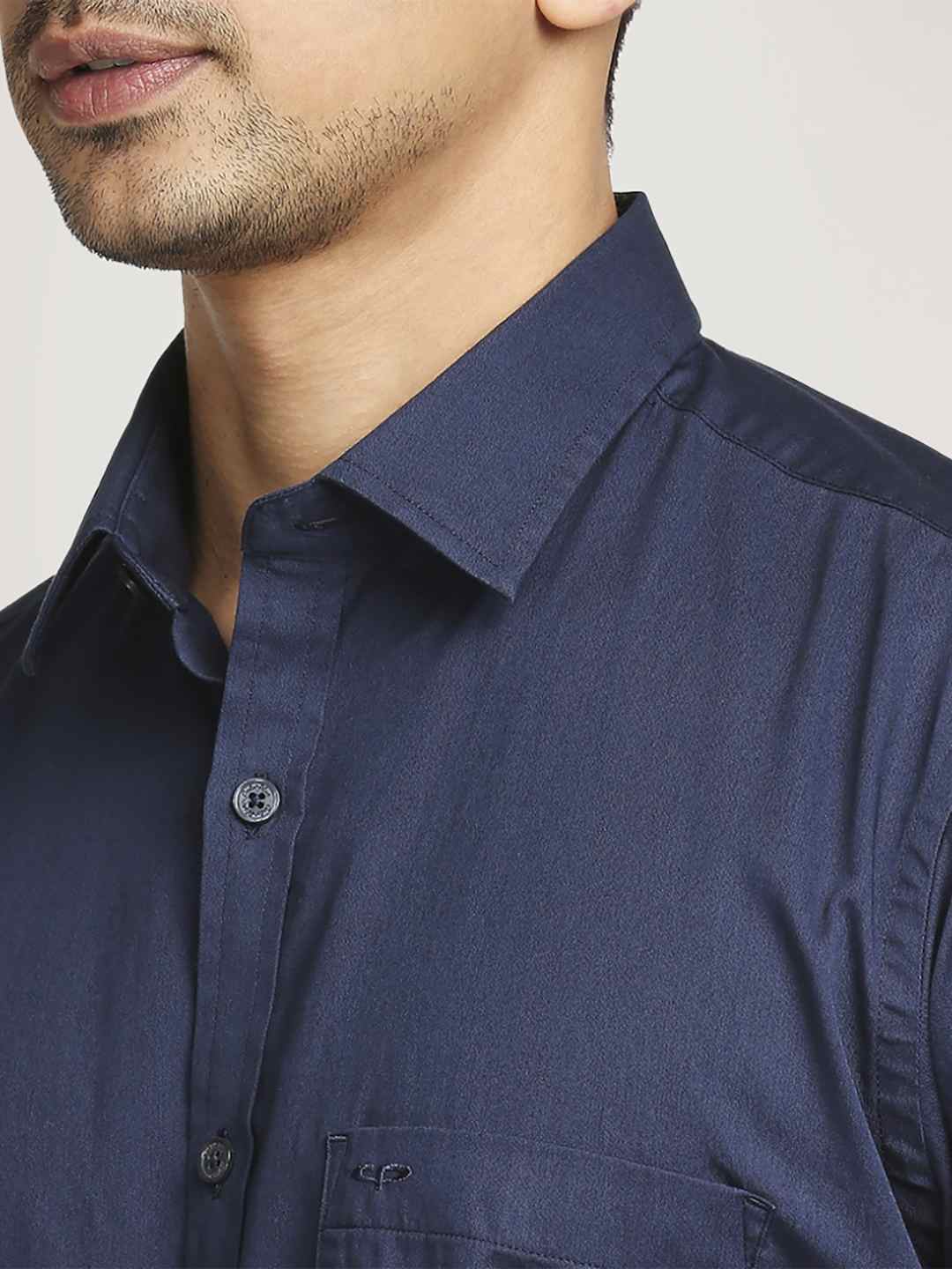 Men Navy Tailored Fit Solid Piece Dyed Cotton Full Sleeve Shirts