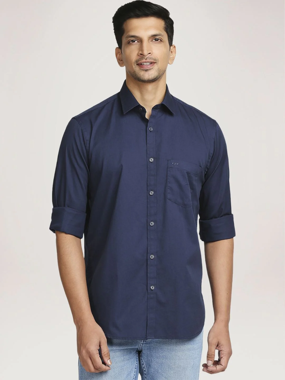 Men Navy Tailored Fit Solid Piece Dyed Cotton Full Sleeve Shirts - Image 4