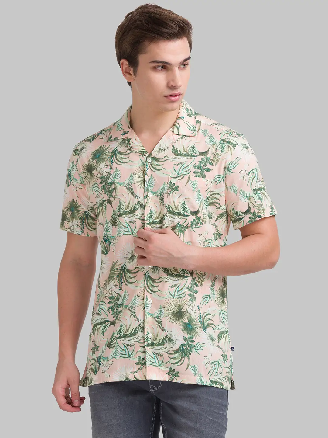 Men Orange Resort Fit Print Cotton Blend Half Sleeve Shirts