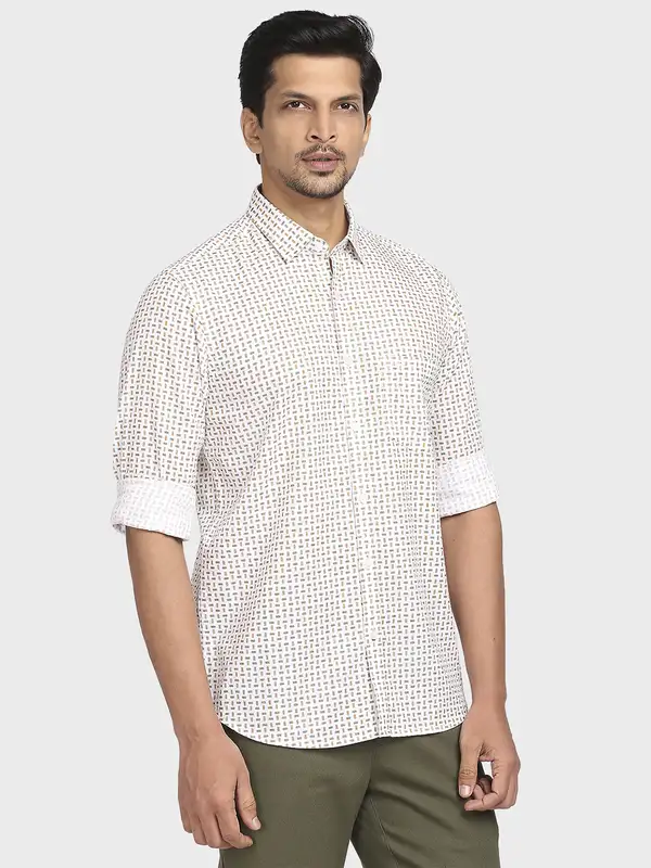 Men Orange Tailored Fit Print Cotton Full Sleeve Shirts - Image 2