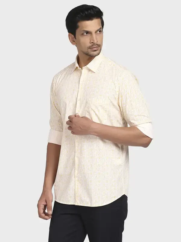 Men Orange Tailored Fit Print Cotton Full Sleeve Shirts - Image 3