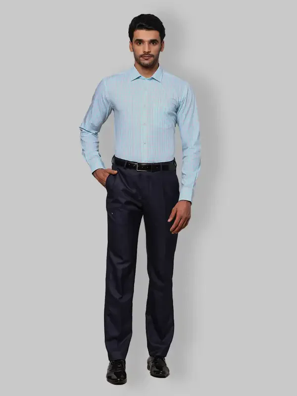 Park Avenue Men Blue Checks Slim Fit Cotton Formal Shirt - Image 5