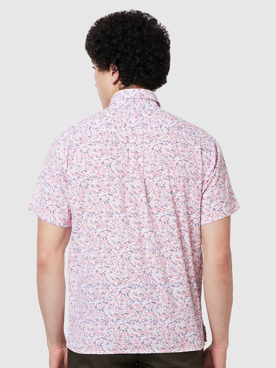 Men Red Classic Fit Print Cotton Half Sleeve Shirts - Image 4