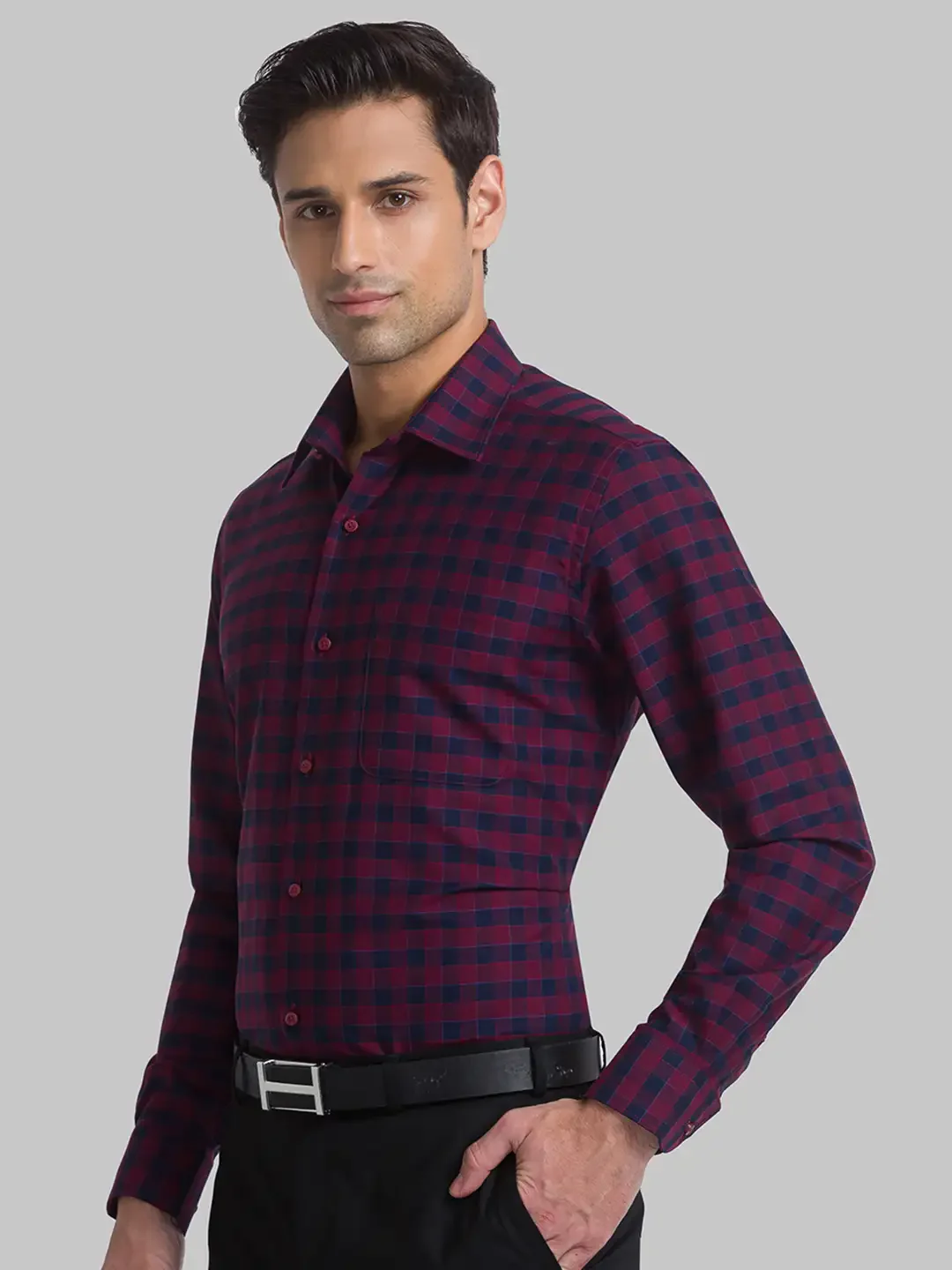 Men Red Contemporary Fit Checks Cotton Blend Cut Collar Shirts - Image 3
