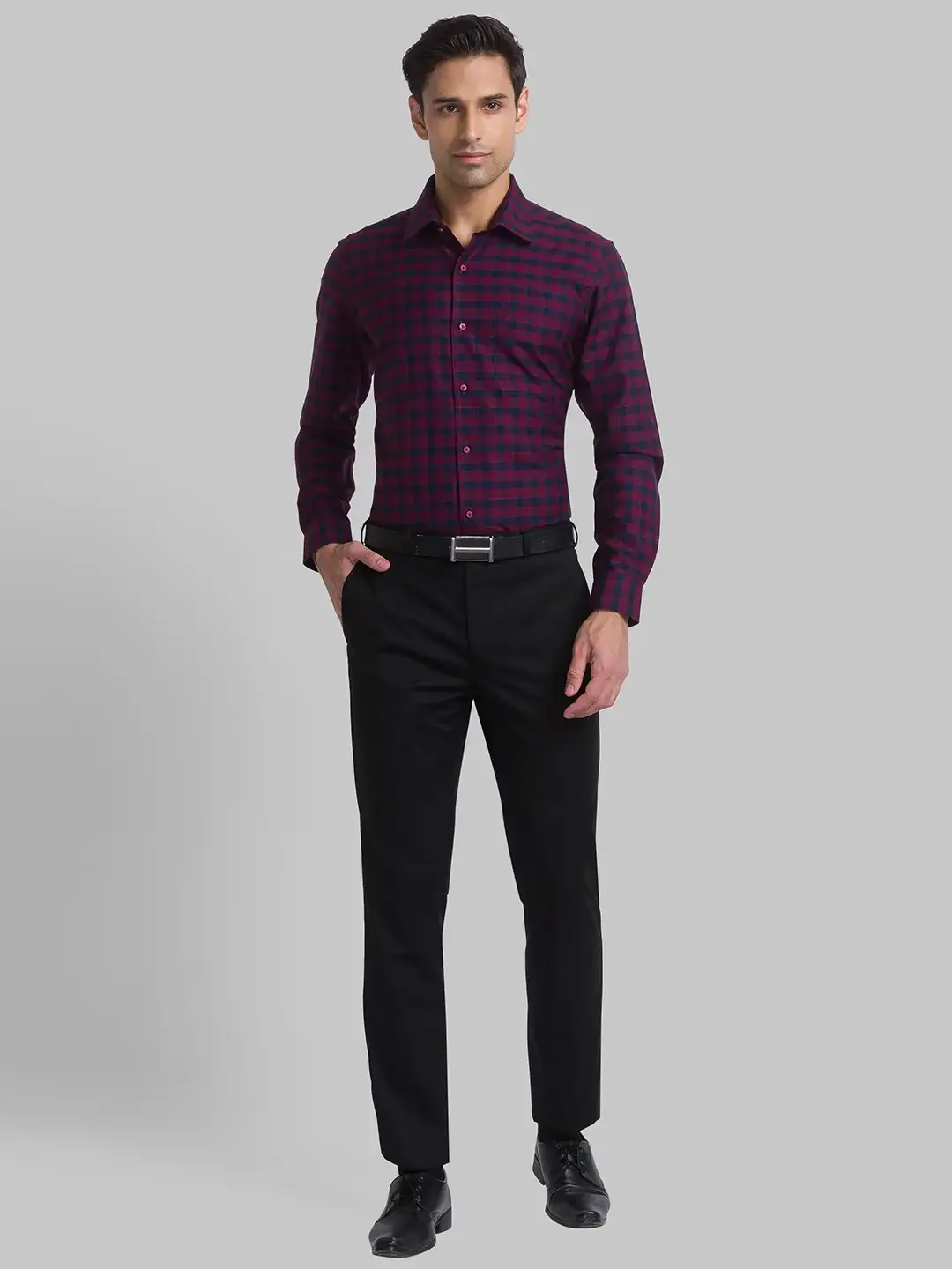 Men Red Contemporary Fit Checks Cotton Blend Cut Collar Shirts - Image 4