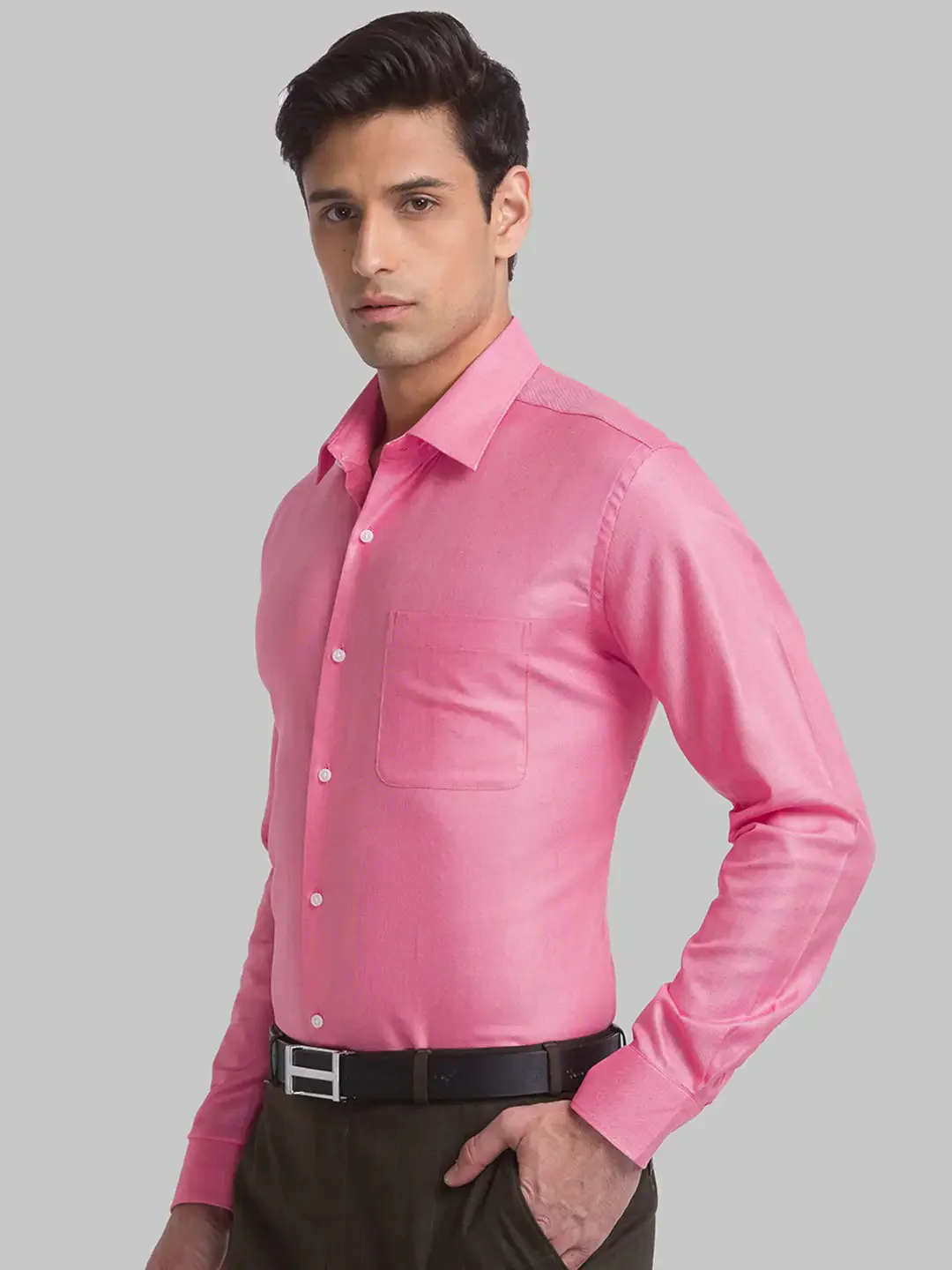 Raymond Men Pink Structured Contemporary Fit Cotton Blend Formal Shirt - Image 3