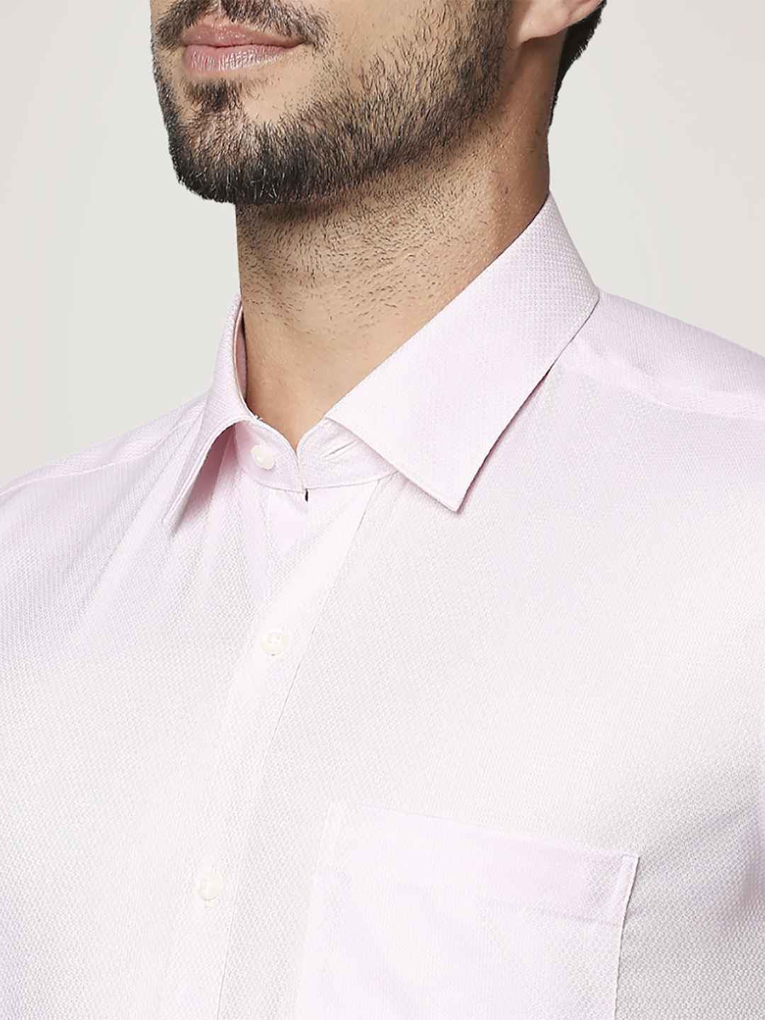 Men Red Contemporary Fit Structure Cotton Full Sleeve Shirts