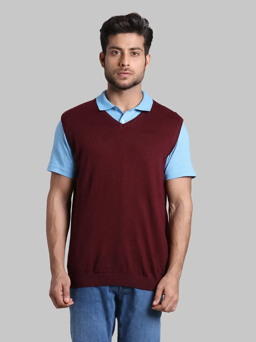 Men Red Regular Fit Solid Wool Blend Sleeveless V Neck Collar Sweaters