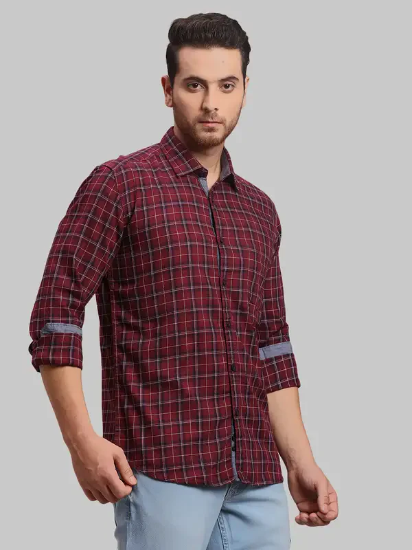 Men Red Slim Fit Checks Cotton Full Sleeve Shirts - Image 2