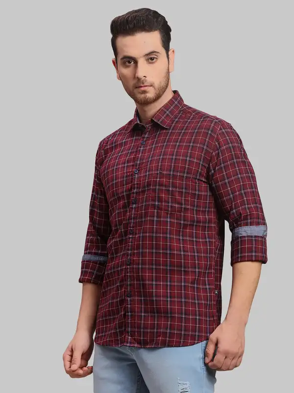 Men Red Slim Fit Checks Cotton Full Sleeve Shirts - Image 3