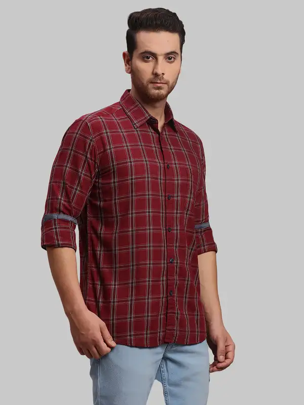 Men Red Slim Fit Checks Cotton Full Sleeve Shirts - Image 2