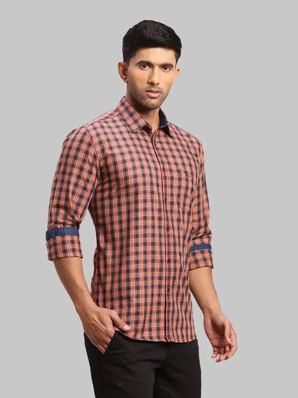 Men Red Slim Fit Checks Cotton Full Sleeve Shirts - Image 2