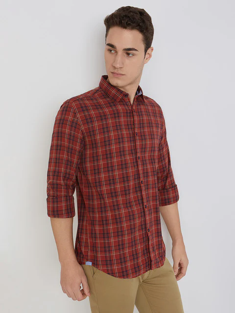 Men Red Slim Fit Checks Cotton Full Sleeve Shirts