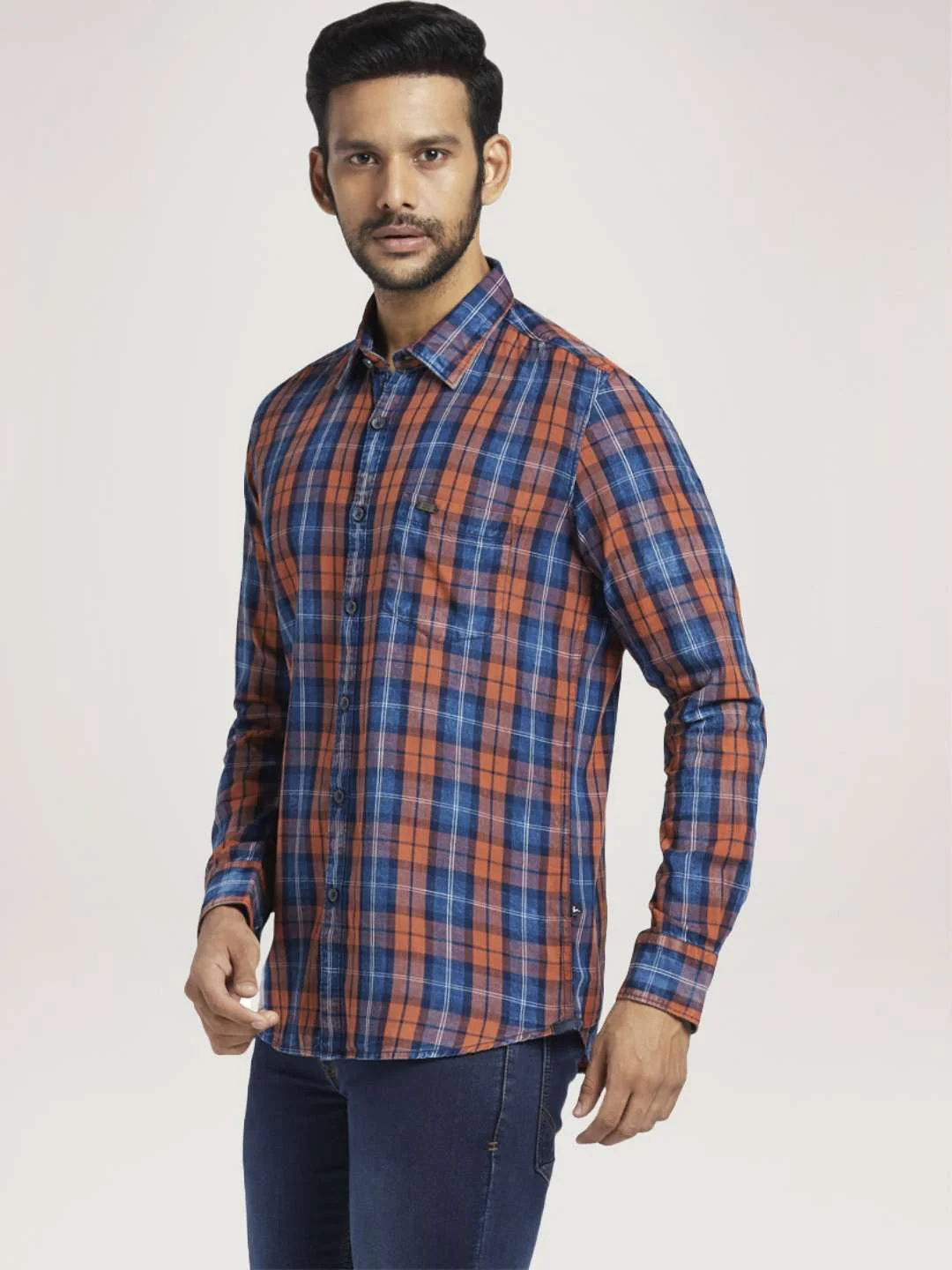 Men Red Slim Fit Checks Cotton Full Sleeve Shirts - Image 4