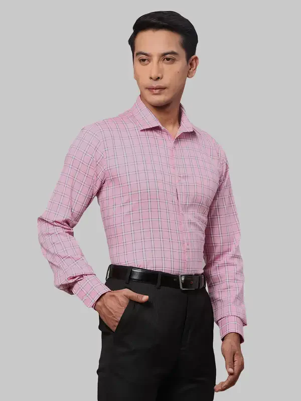 Park Avenue Men Pink Checks Slim Fit Cotton Formal Shirt - Image 2