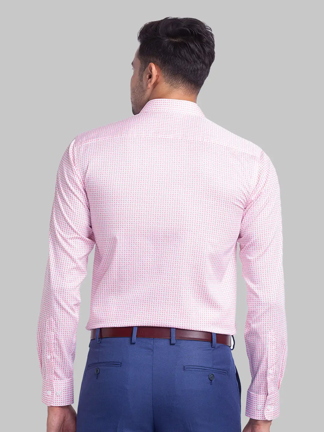 Park Avenue Men Pink Printed Slim Fit Cotton Formal Shirt - Image 4