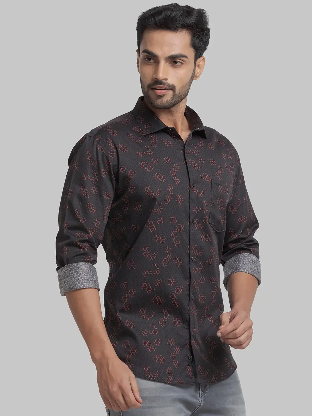 Men Red Slim Fit Print Cotton Cut Away Collar Shirts - Image 3
