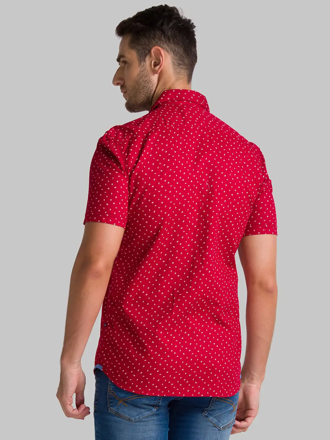 Men Red Slim Fit Print Cotton Half Sleeve Shirts - Image 4