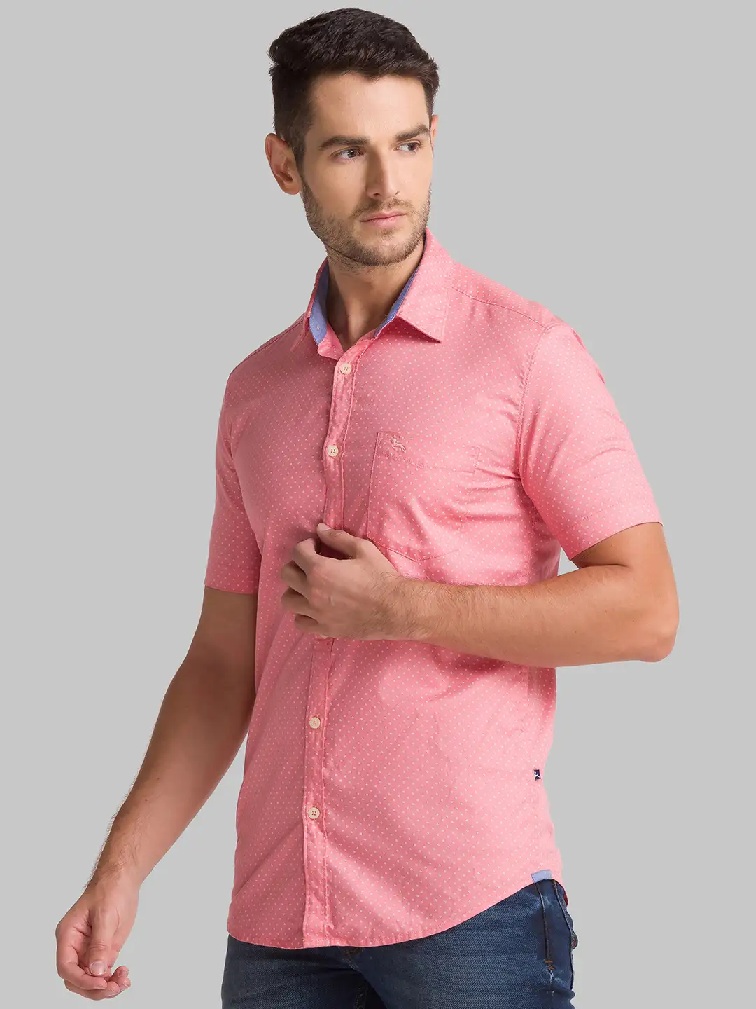 Men Red Slim Fit Print Cotton Half Sleeve Shirts - Image 3