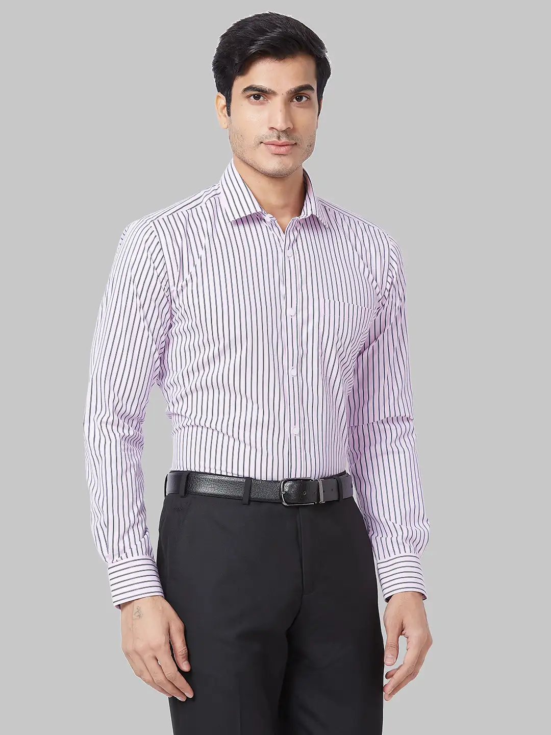 Men Red Slim Fit Solid Cotton Blend Shirts - Image 2