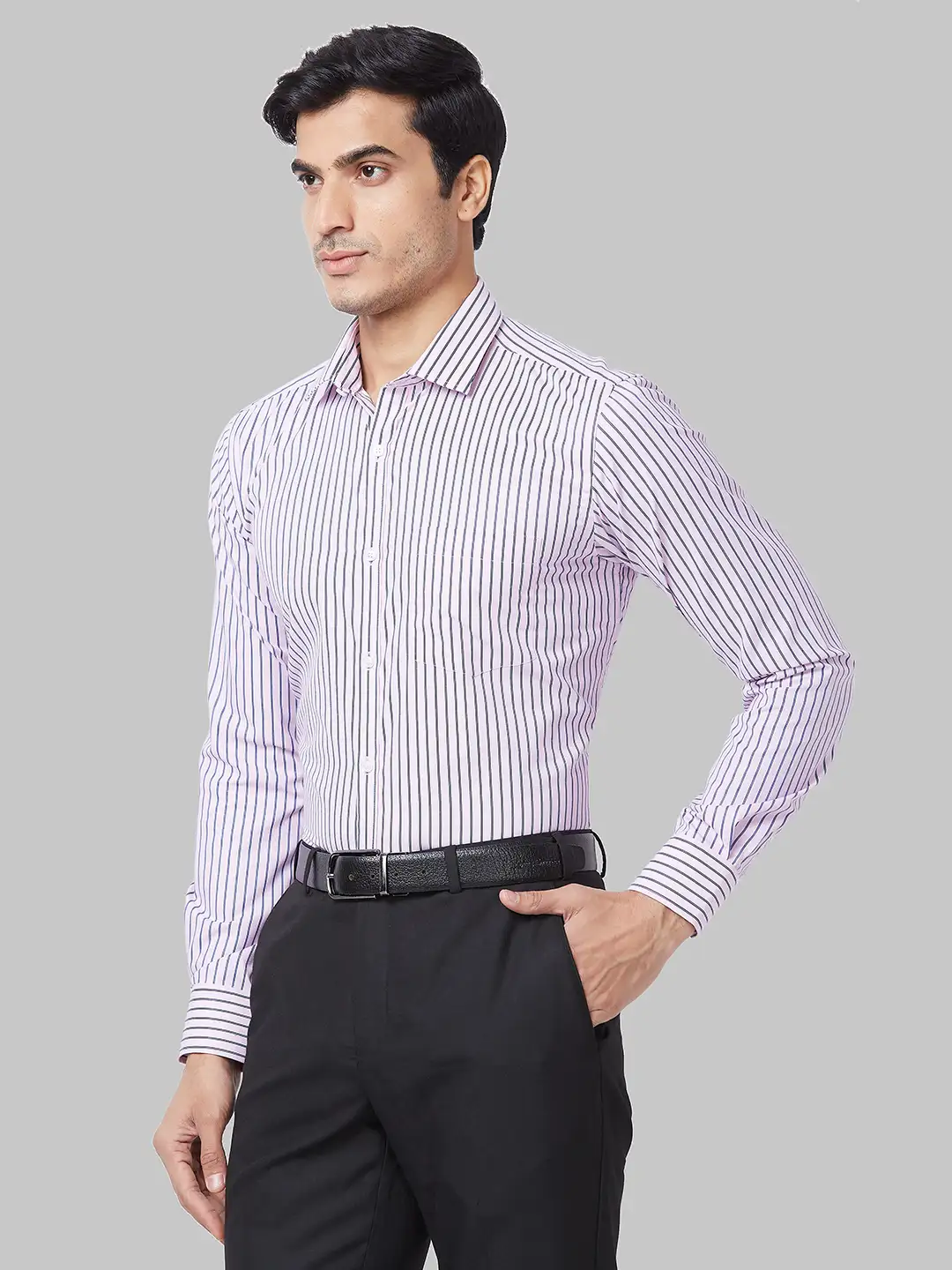Men Red Slim Fit Solid Cotton Blend Shirts - Image 3