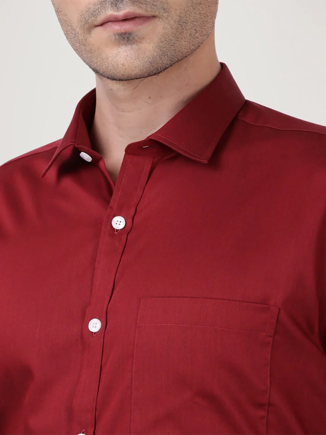 Men Red Slim Fit Solid Cotton Cut Away Collar Shirts