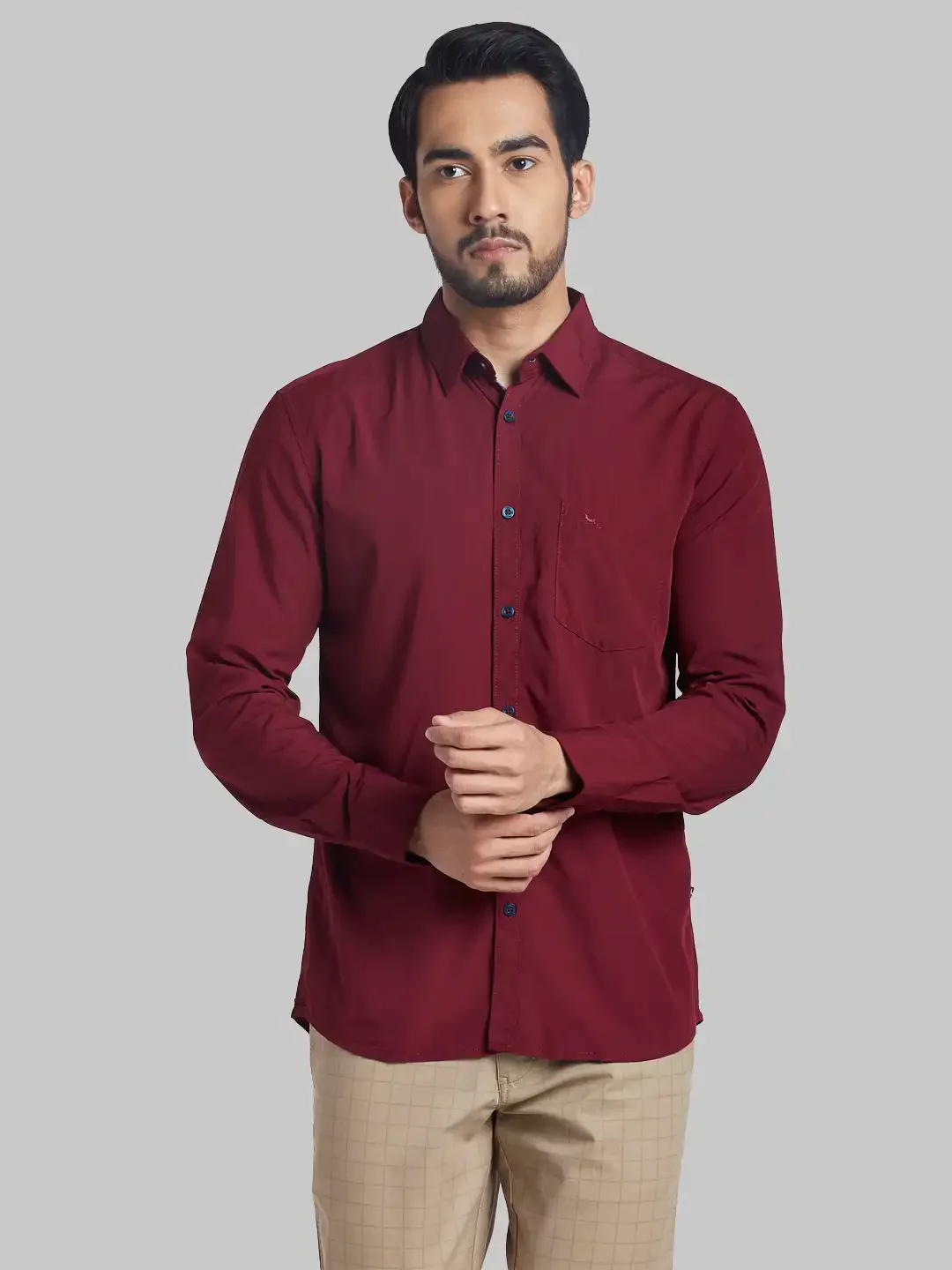 Men Red Slim Fit Solid Polyester Blend Full Sleeve Shirts