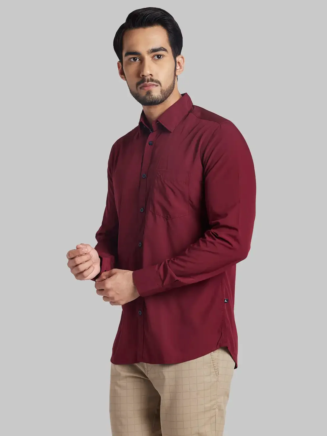 Men Red Slim Fit Solid Polyester Blend Full Sleeve Shirts - Image 3
