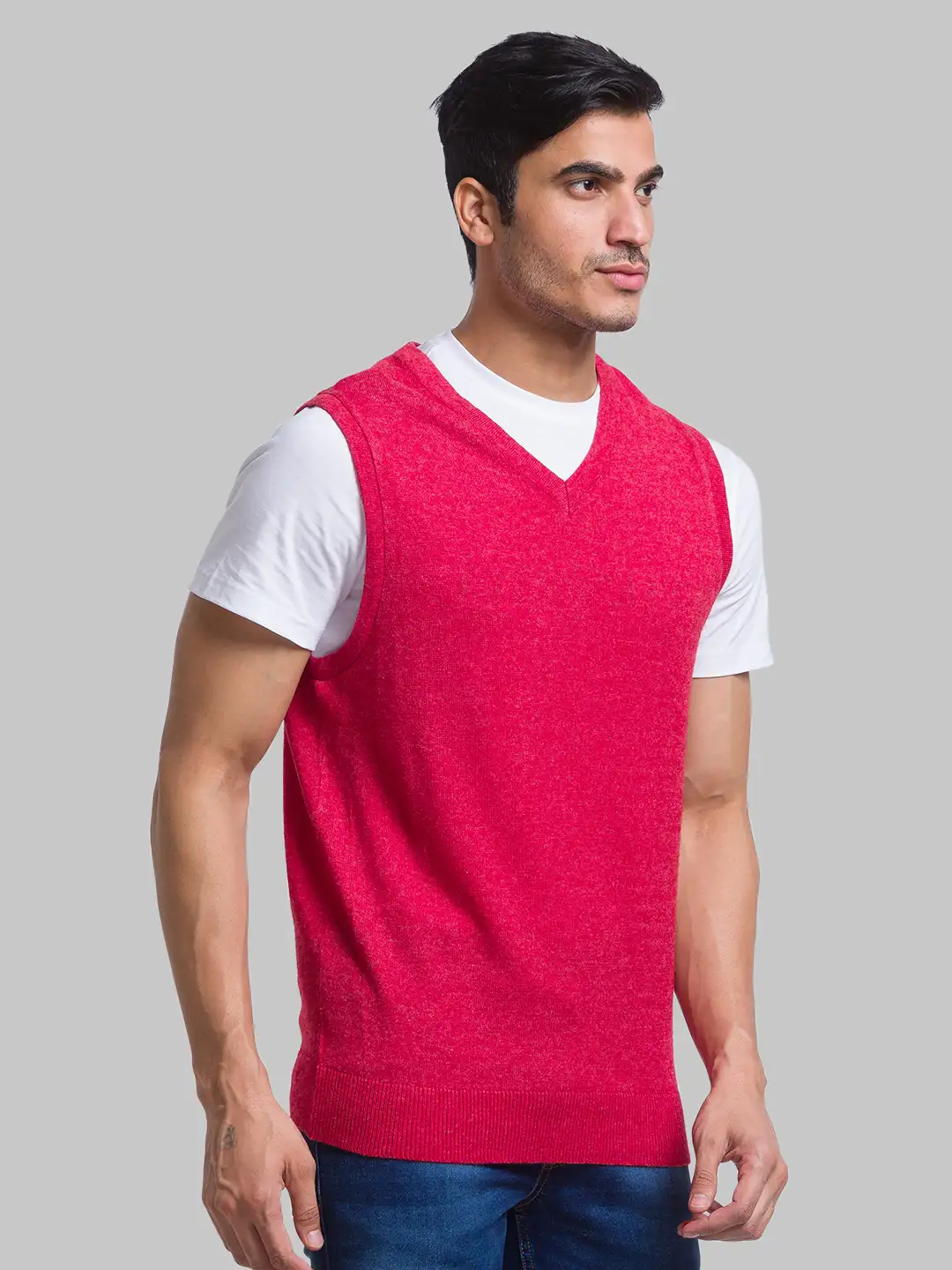 Men Red Solid Wool Blend Sleeveless Sweaters - Image 2