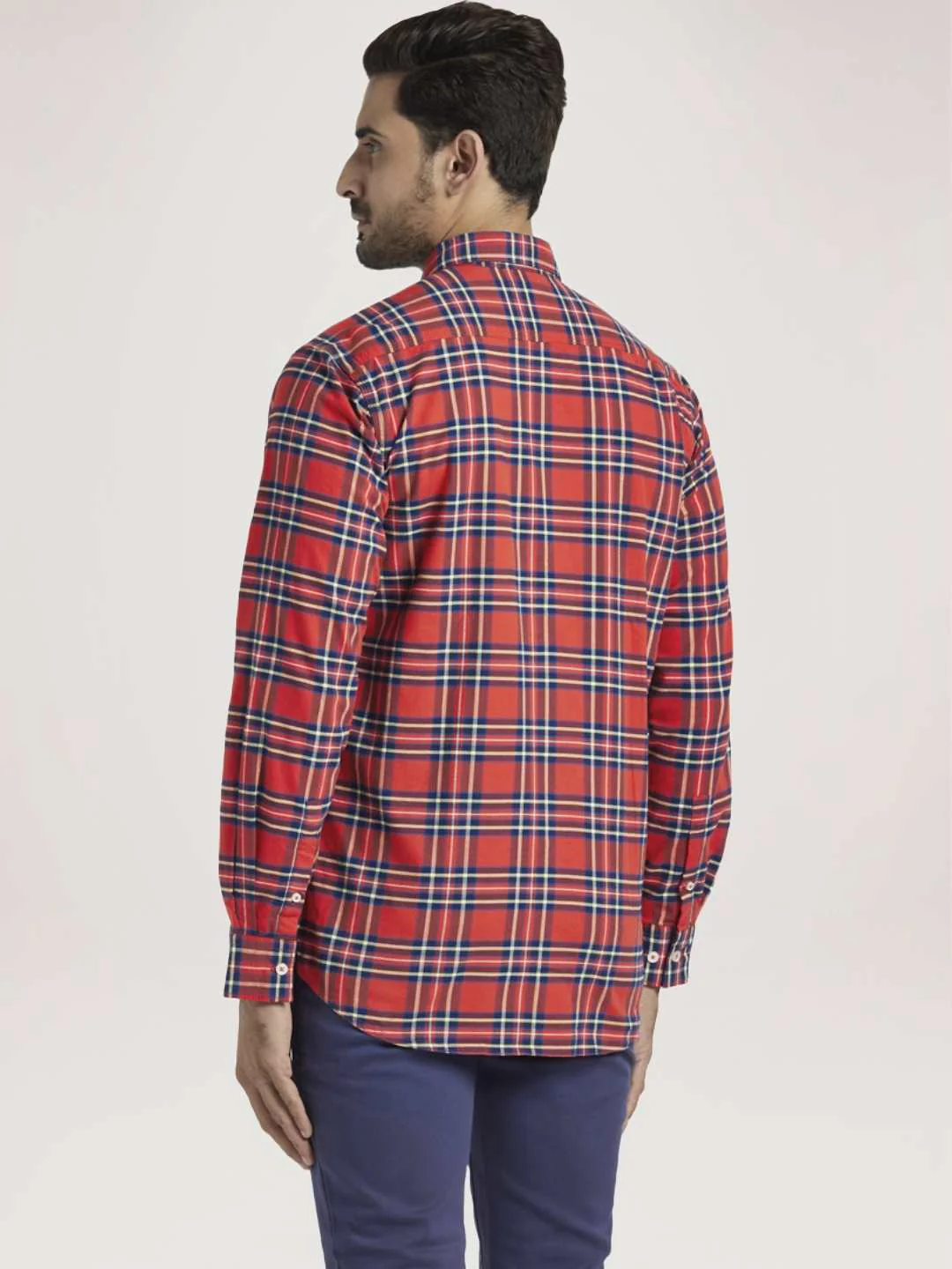 Men Red Tailored Fit Checks Cotton Blend Full Sleeve Shirts - Image 3