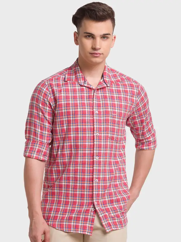 Men Red Tailored Fit Checks Cotton Full Sleeve Shirts