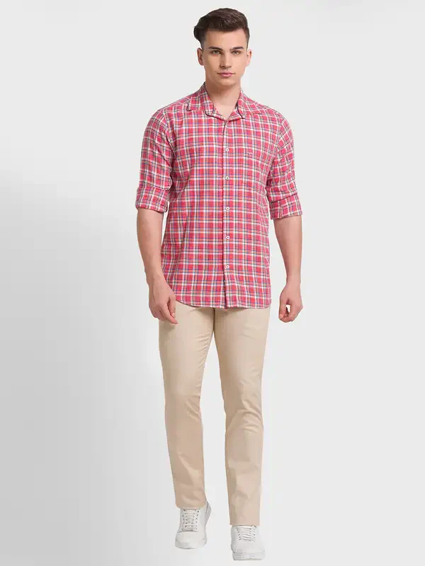 Men Red Tailored Fit Checks Cotton Full Sleeve Shirts - Image 5