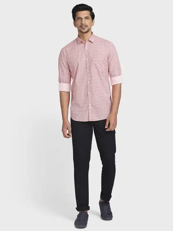 Men Red Tailored Fit Print Cotton Full Sleeve Shirts - Image 5