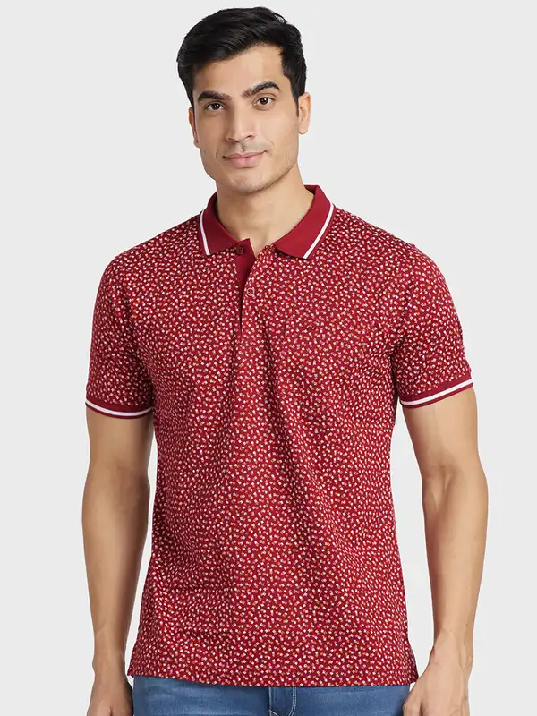 Men Red Tailored Fit Print Cotton Half Sleeve T-Shirt