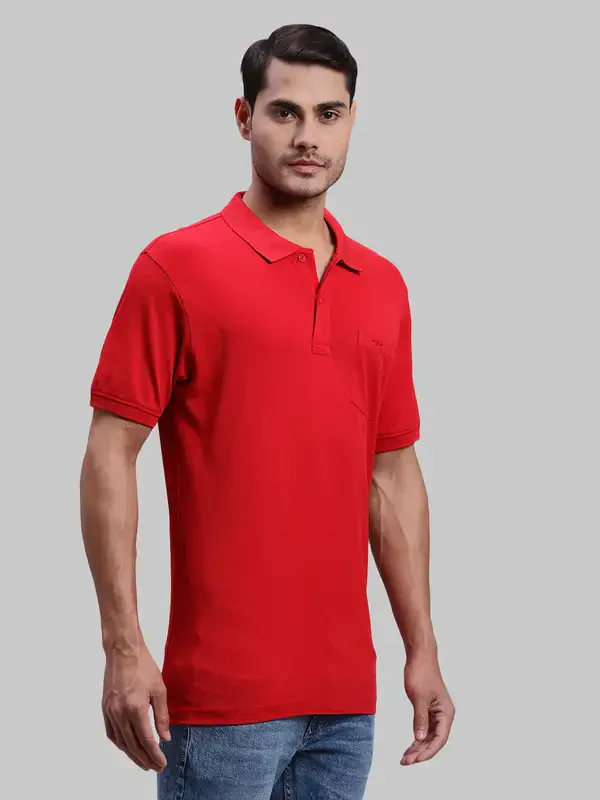 Men Red Tailored Fit Solid Cotton Half Sleeve T-Shirt - Image 2