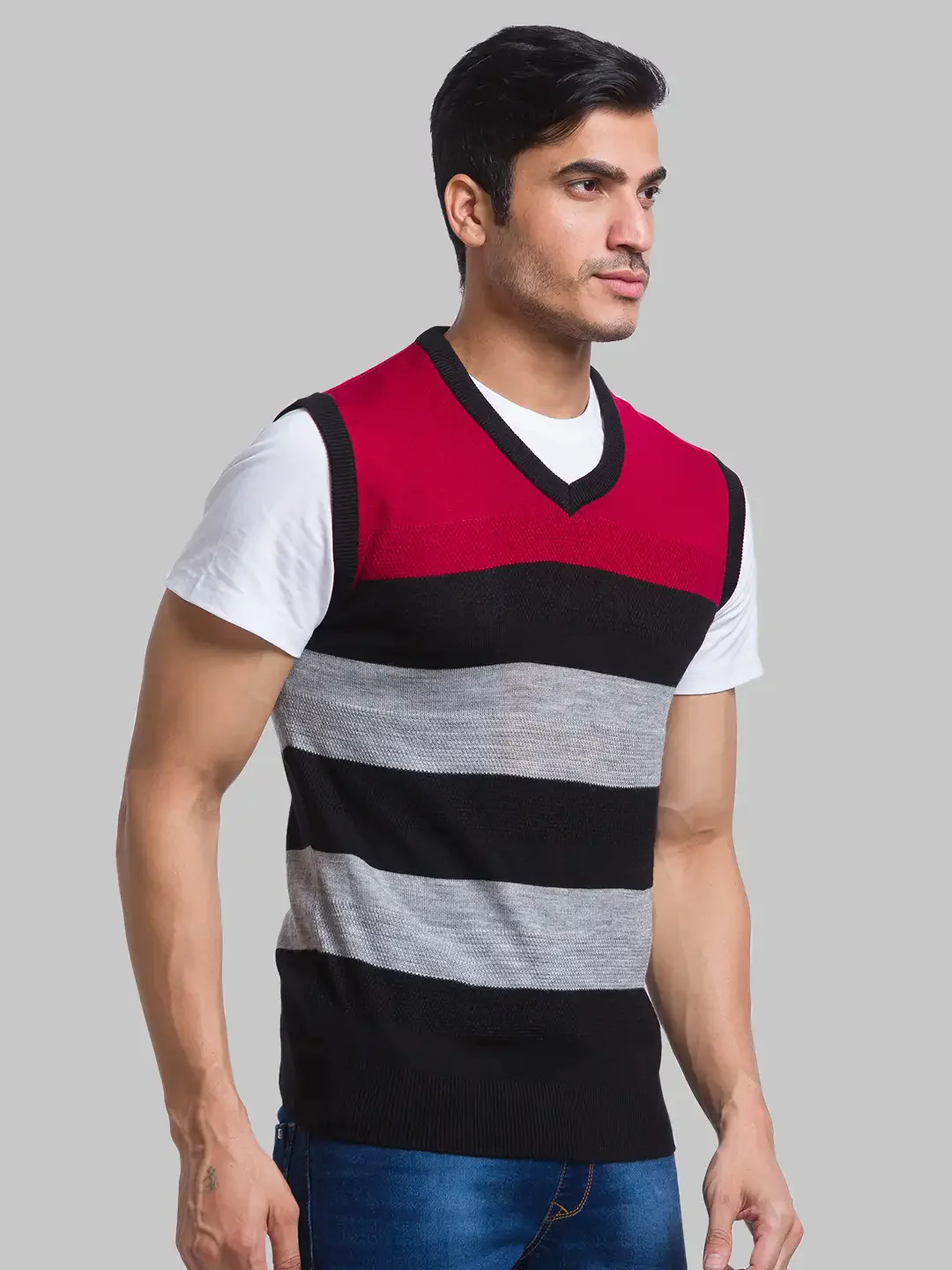 Men Red Yarn Dyed Acrylic Sleeveless Sweaters - Image 2