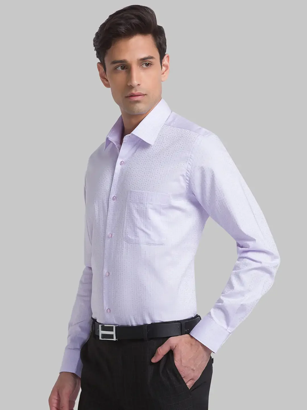 Men Violet Contemporary Fit Jacquard Cotton Cutaway Collar Shirts - Image 2