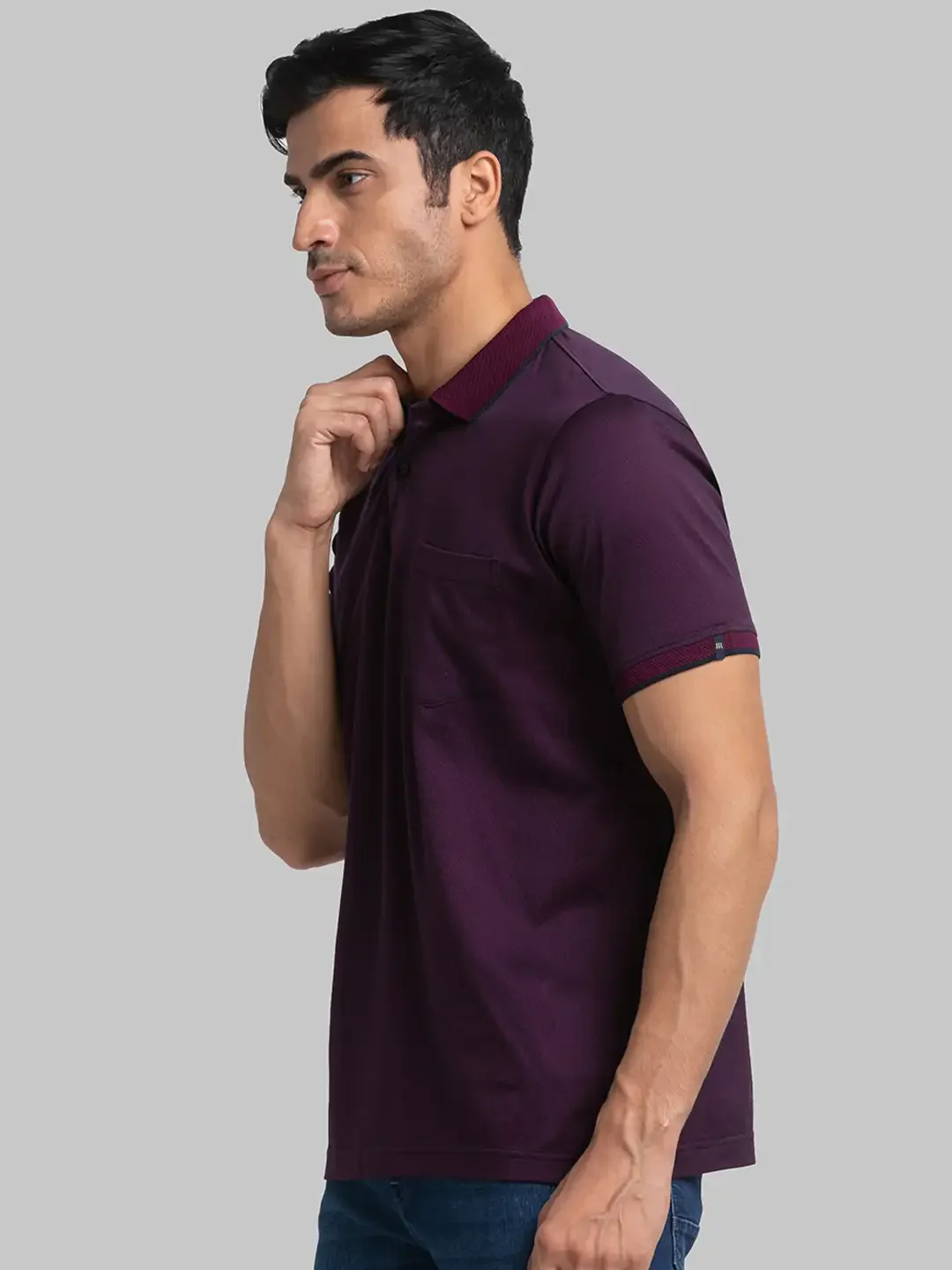Men Violet Contemporary Fit Jacquard Cotton Polo T-Shirt - Image 3
