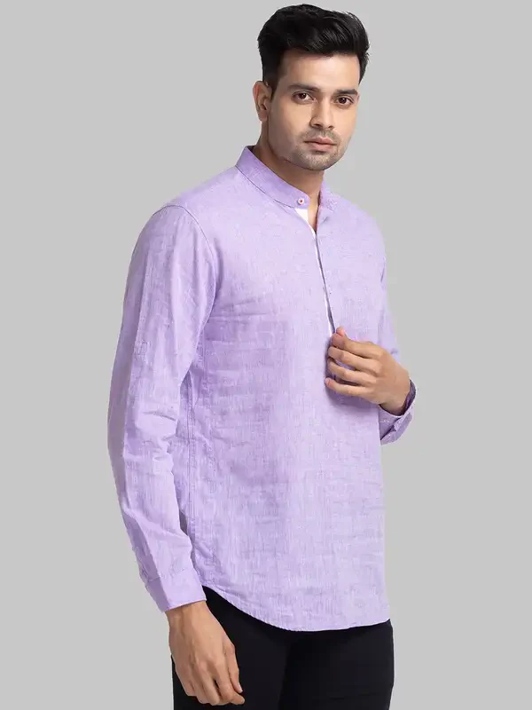 Men Violet Contemporary Fit Solid Cotton Blend Mandarin Collar Shirts - Image 2