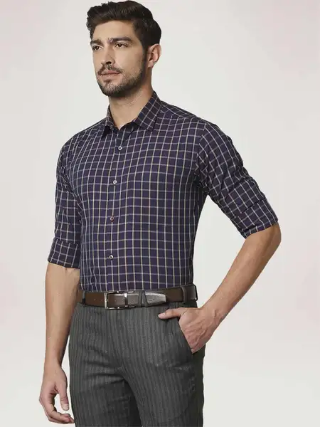 Men Violet Slim Fit Checks Cotton Shirts - Image 6