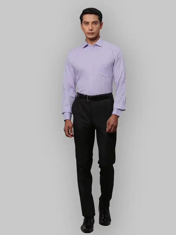 Men Violet Slim Fit Checks Cotton Shirts - Image 5